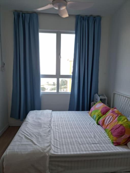 The Cotton Bleu Homestay Kuala Terengganu Esterno foto