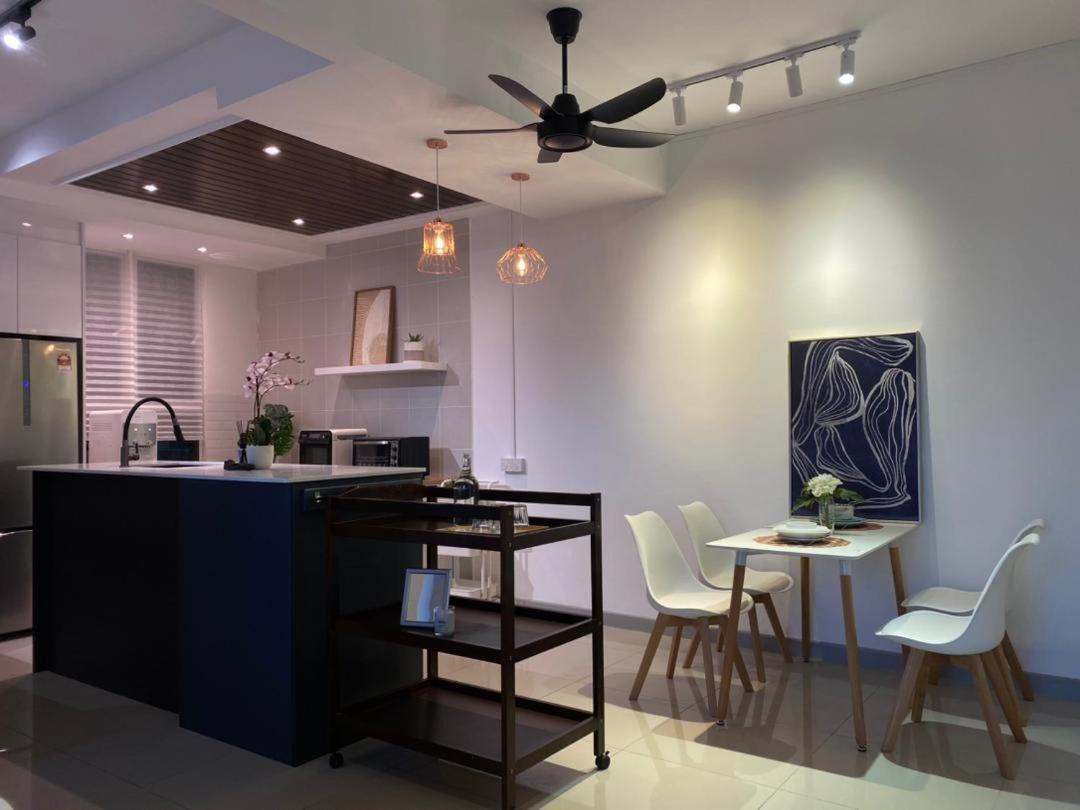 The Cotton Bleu Homestay Kuala Terengganu Esterno foto