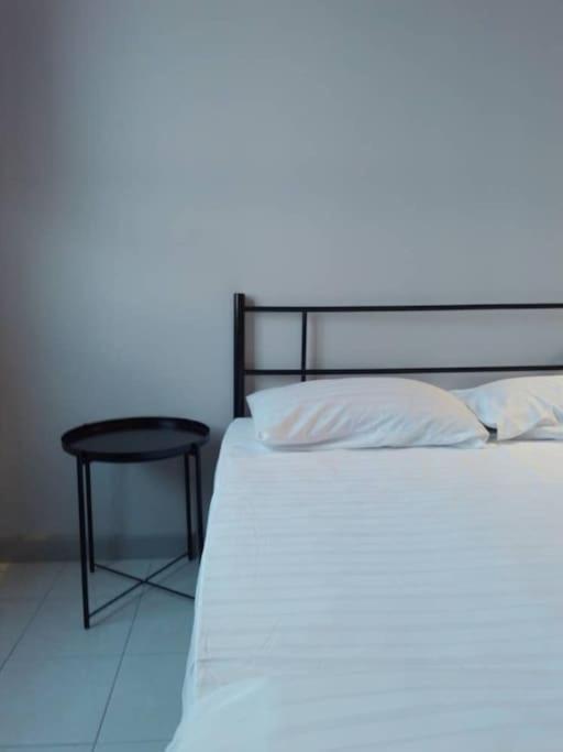 The Cotton Bleu Homestay Kuala Terengganu Esterno foto